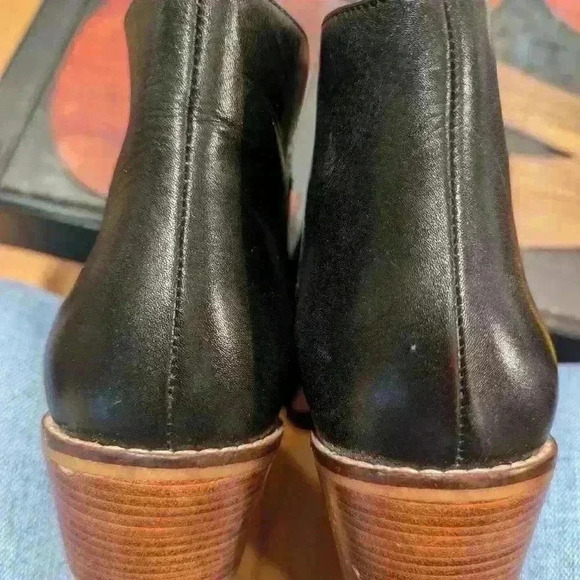 Cole Haan Signature Abbot Bootie Size 8B - Picture 14 of 15